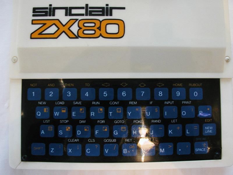 Sinclair ZX 80 (2).jpg